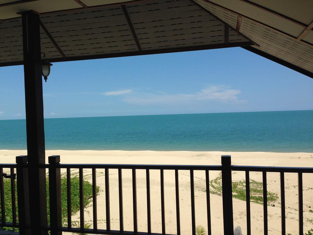 Sea Breeze House, Naiplao Beach Khanom Habitación foto