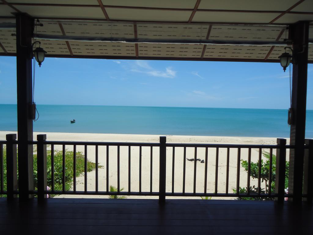Sea Breeze House, Naiplao Beach Khanom Exterior foto